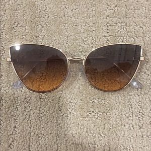 Brown cat eye sunglasses